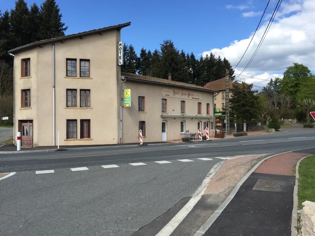 Hotel Saint Pierre Les Sauvages  エクステリア 写真